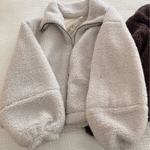Lululemon cinchable fleece jacket size 2 white opal